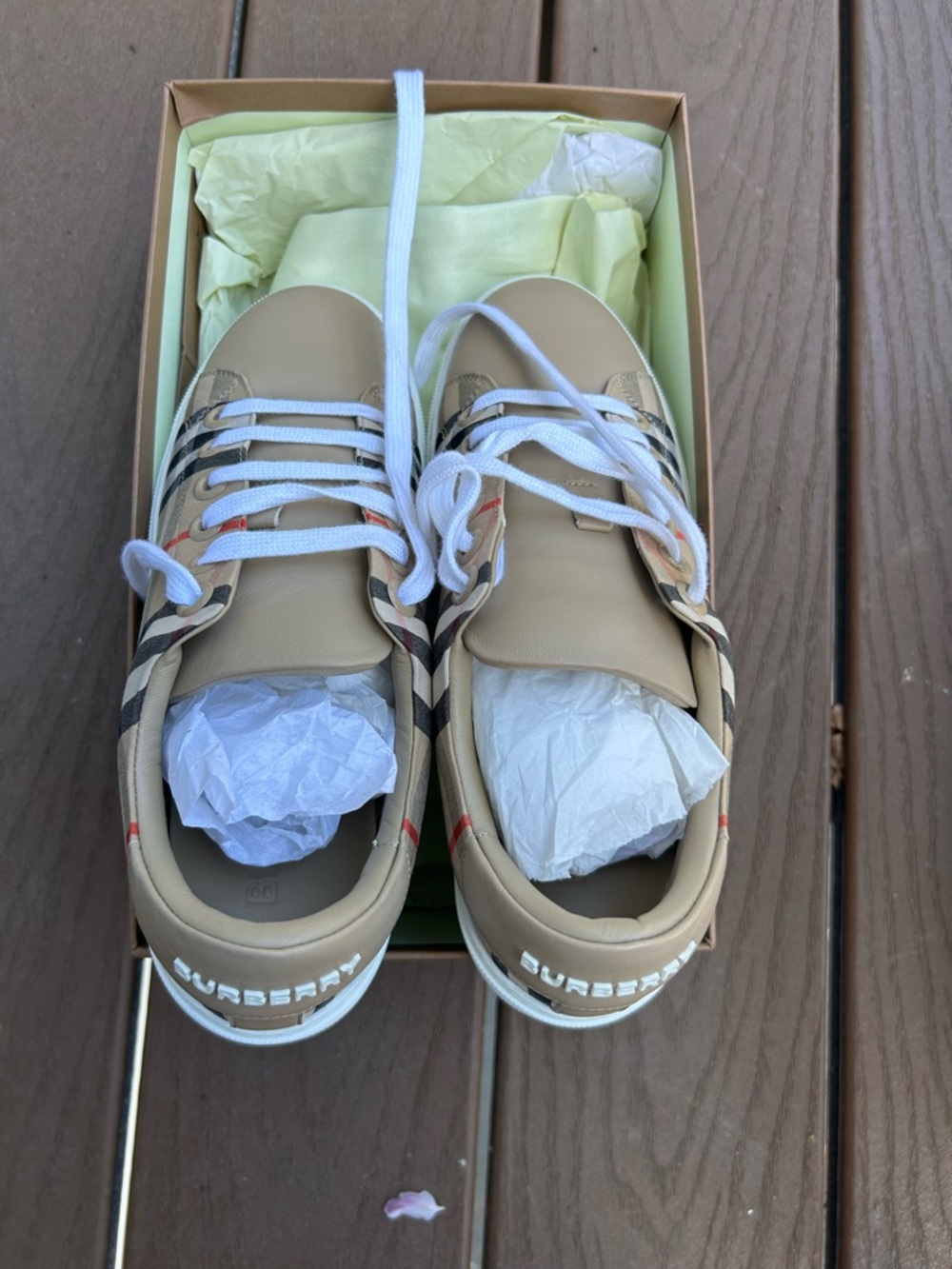 Burberry Beige/Tan Check Leather Low-Top Sneakers with White Soles - Picture 3 of 7